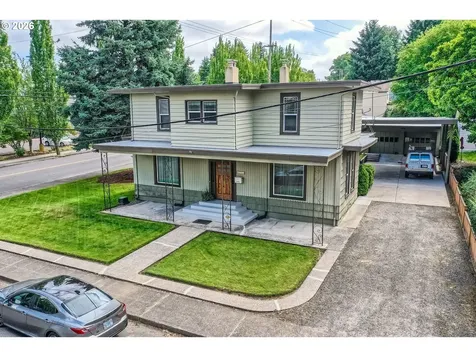 4504 SE 85th Avenue Portland OR 97266