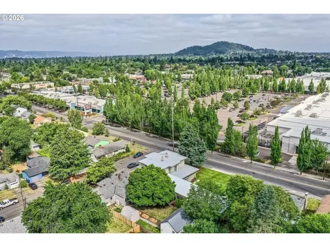 4504 SE 85th Avenue Portland OR 97266