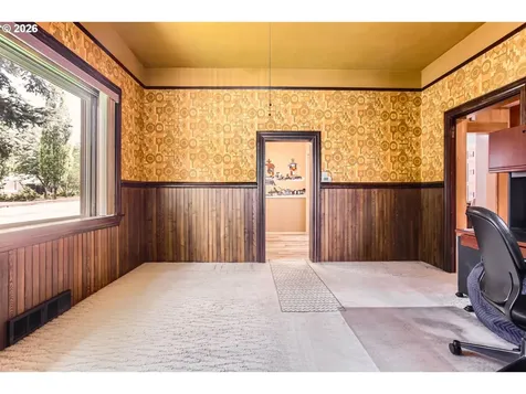 4504 SE 85th Avenue Portland OR 97266