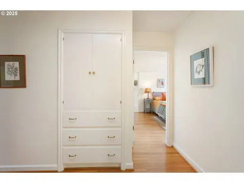 3736 SE Tolman Street Portland OR 97202