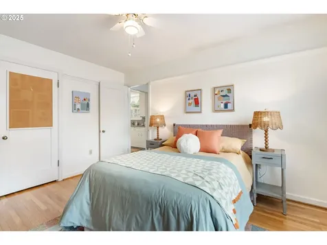 3736 SE Tolman Street Portland OR 97202
