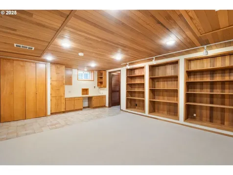 3736 SE Tolman Street Portland OR 97202