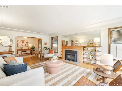 3736 SE Tolman Street Portland OR 97202