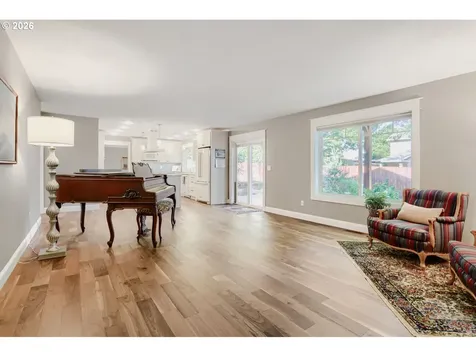 4803 SE Viewpoint Drive Troutdale OR 97060