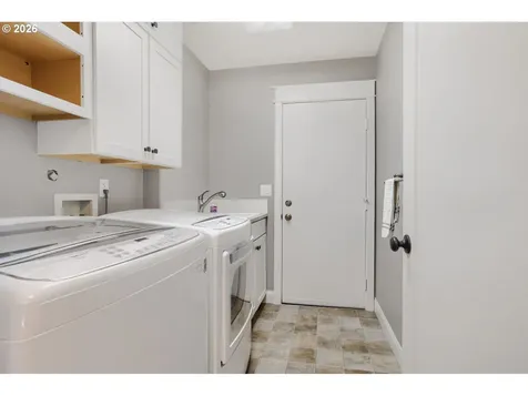 4803 SE Viewpoint Drive Troutdale OR 97060