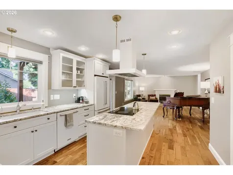 4803 SE Viewpoint Drive Troutdale OR 97060
