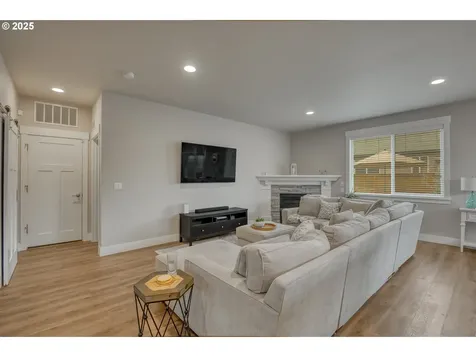 1773 Silverstone Drive Forest Grove OR 97116