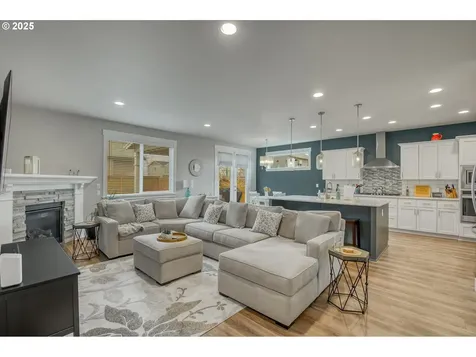 1773 Silverstone Drive Forest Grove OR 97116