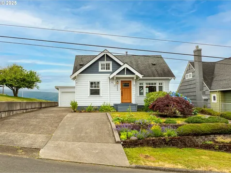 200 Columbia Street Cathlamet WA 98612