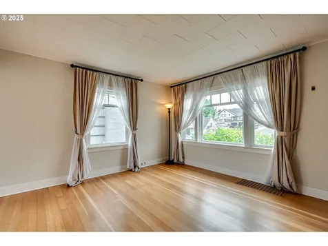 200 Columbia Street Cathlamet WA 98612
