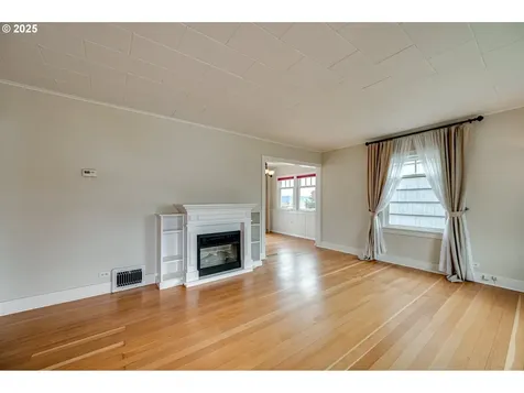 200 Columbia Street Cathlamet WA 98612