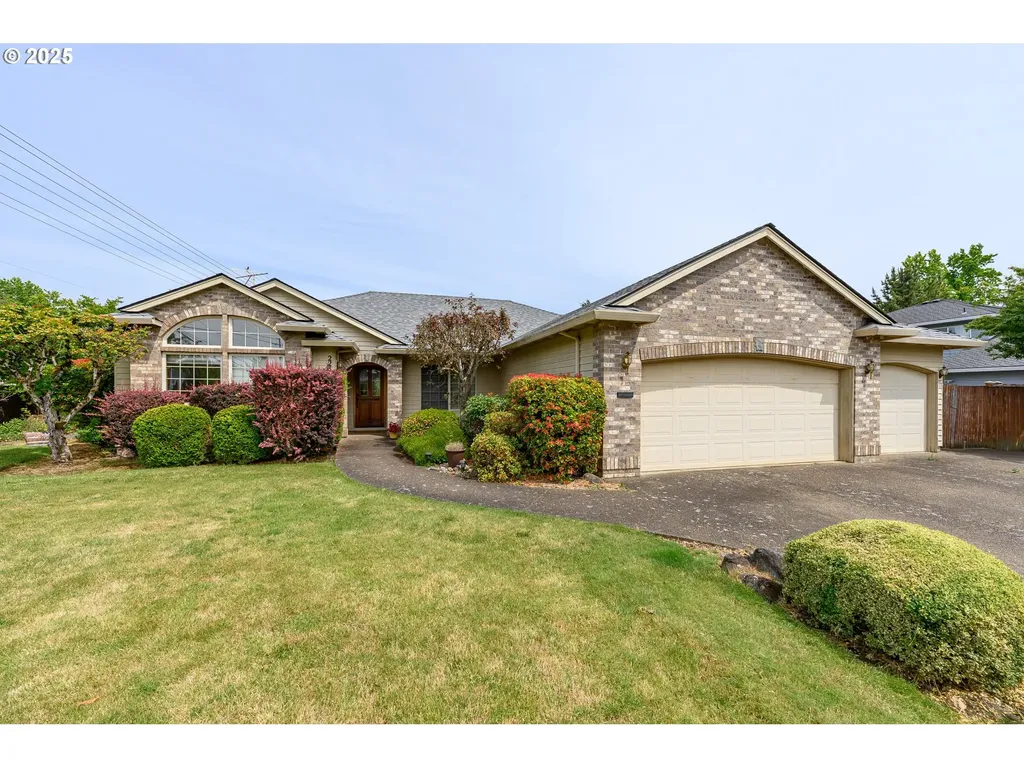 2286 NW Michelbook Lane Mcminnville OR 97128