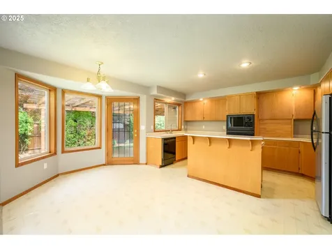 2286 NW Michelbook Lane Mcminnville OR 97128