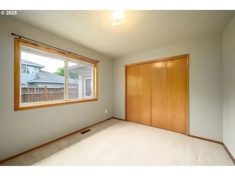 2286 NW Michelbook Lane Mcminnville OR 97128