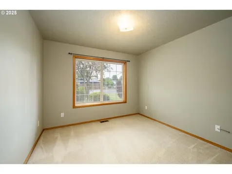 2286 NW Michelbook Lane Mcminnville OR 97128