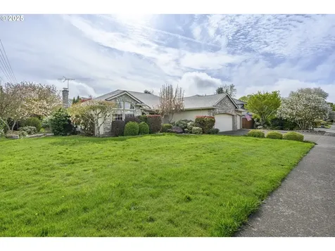 2286 NW Michelbook Lane Mcminnville OR 97128