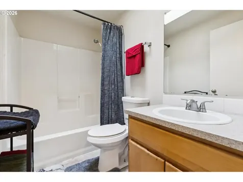2523 SE 138th Avenue Portland OR 97236