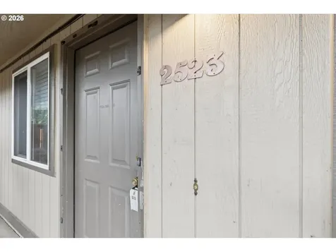 2523 SE 138th Avenue Portland OR 97236