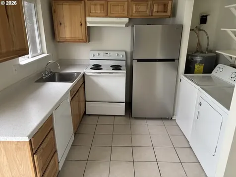 2523 SE 138th Avenue Portland OR 97236