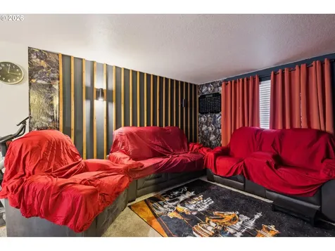 2523 SE 138th Avenue Portland OR 97236