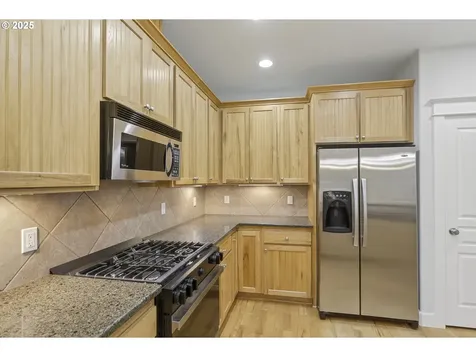 10727 SW Nelson Street Tualatin OR 97062