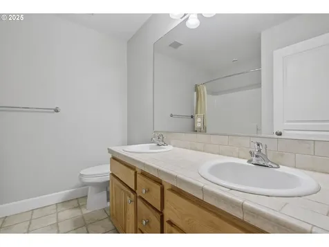 10727 SW Nelson Street Tualatin OR 97062
