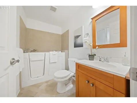 15920 SW Stratford Loop Portland OR 97224