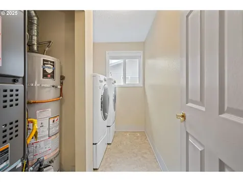 15920 SW Stratford Loop Portland OR 97224