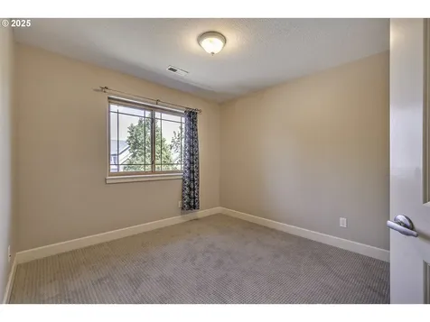 1260 Hartford Drive Forest Grove OR 97116