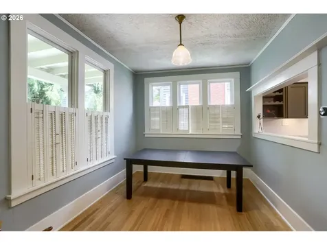 904 SE 70th Avenue Portland OR 97215