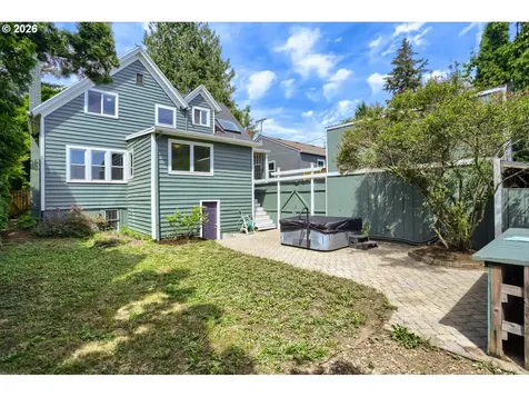 904 SE 70th Avenue Portland OR 97215