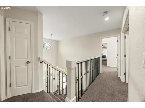 5085 SW Greenwood Circle Tualatin OR 97062