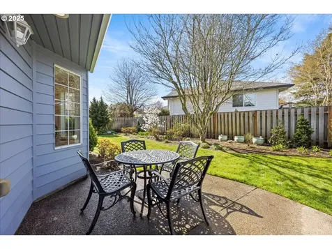 5085 SW Greenwood Circle Tualatin OR 97062
