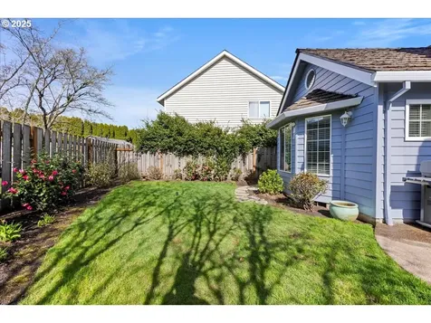 5085 SW Greenwood Circle Tualatin OR 97062