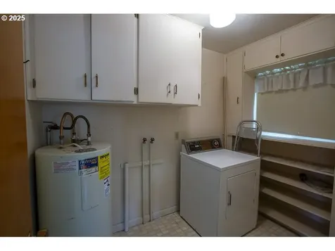 807 NW 1st Street Enterprise OR 97828