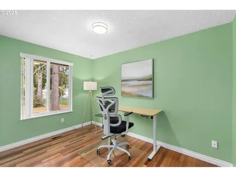 17954 NW Andria Avenue Portland OR 97229