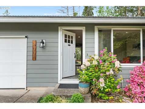 17954 NW Andria Avenue Portland OR 97229