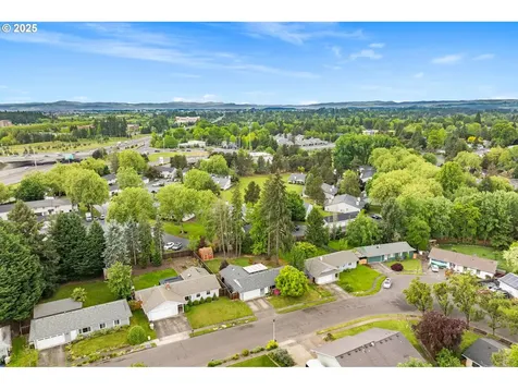 17954 NW Andria Avenue Portland OR 97229