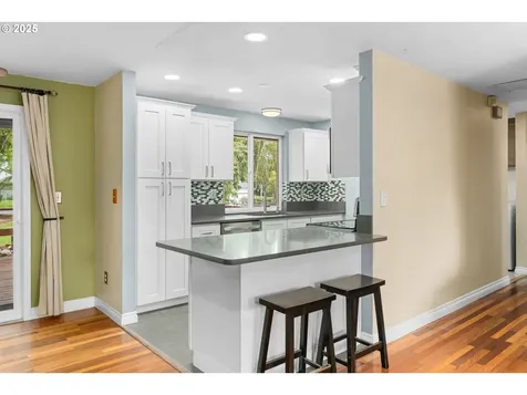 17954 NW Andria Avenue Portland OR 97229