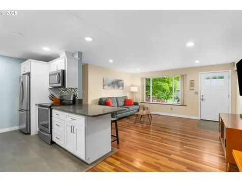 17954 NW Andria Avenue Portland OR 97229