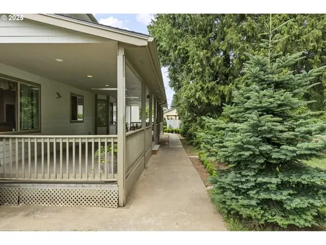 12416 NE 39th Street Vancouver WA 98682