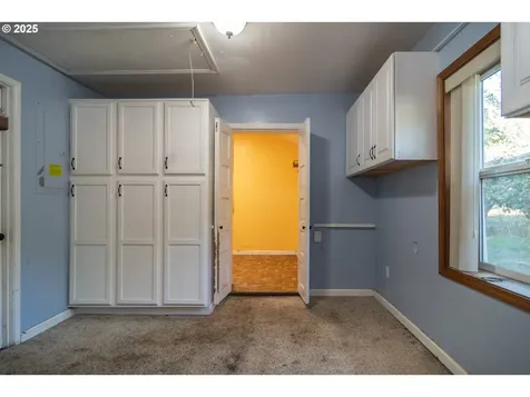 839 Union Gap Loop Road Oakland OR 97462