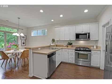 9386 NW Harvest Hill Drive Portland OR 97229