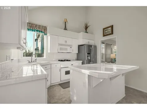 30828 SW Orchard Drive Wilsonville OR 97070