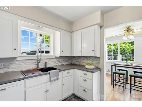 6995 SW 195th Avenue Beaverton OR 97007