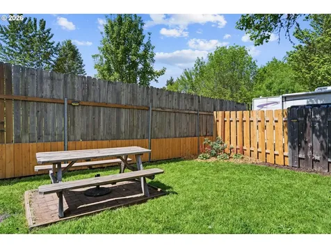 6995 SW 195th Avenue Beaverton OR 97007