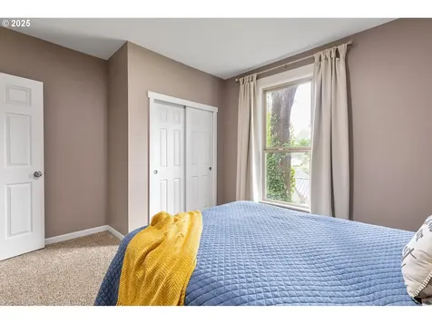 272 Military Road Kalama WA 98625