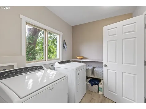 272 Military Road Kalama WA 98625