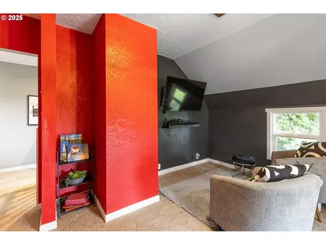 272 Military Road Kalama WA 98625