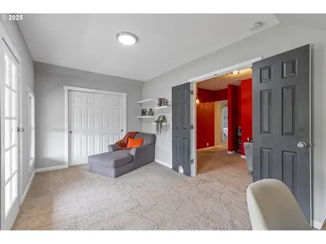 272 Military Road Kalama WA 98625
